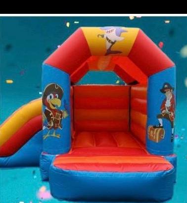 Hüpfburg Piraten-Hüpfburg mieten Offenburg – Schwarzwald Hüpfburgen